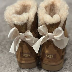 UGG Brown Boots with Cream Bows